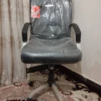 میز و صندلی اداری
