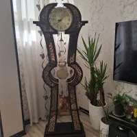ساعت ایستاده