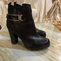 بوت و پالتو خارجی