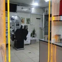 یک عدد آینه سایز بزرگ با کیفیت