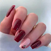 مدل برای کار ناخن