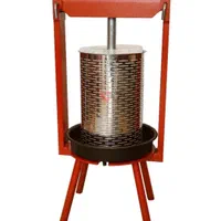 تفاله گیر و آب انگور گیری.