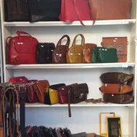 فروش یکجا بعلت ورشکستگی|کیف، کفش، کمربند|سنندج, |دیوار