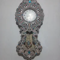 مانکن سوزن خور و اتو خور سایز ۴۸ و یک عدد ساعت