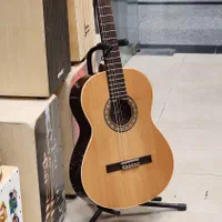 گیتار آلمانزا ۴۰۱