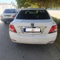 ماشین آریو Z300