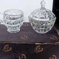 دونوع قندان و ۴دست استکان
