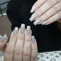 کاشت ناخن|خدمات آرایشگری و زیبایی|ملایر, |دیوار