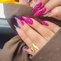 کاشت ناخن