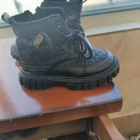 سلام ،پوتین دخترونه سایز ۲۶|کفش و لباس بچه|بروجرد, |دیوار