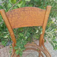 صندلی قدیمی