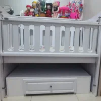 تخت کودک در حد نو و بسیار تمیز