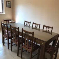 میز نهارخوری ۸ نفره .