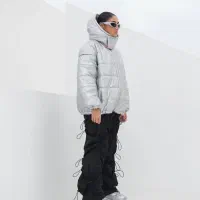 کاپشن نقره ای