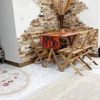 ناهار خوری چوبی