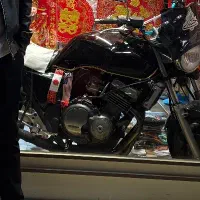 cb400 مشکی طلایی