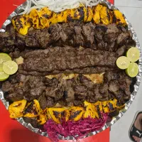 نیروی خانم فقط‌ برای رستوران