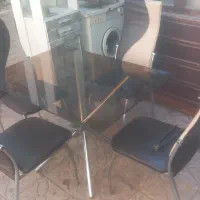 میزغذاخوری ۴ نفره