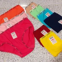 لباس زیر در سایزهای مختلف