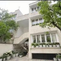 اجاره مستغلات ۵۰۰ متر ویلایی مناسب مسکونی و اداری