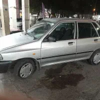 پراید نقره‌ای مدل ۸۸