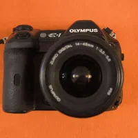 دوربین کلاسیک دیجیتال Olympus E1 se kit