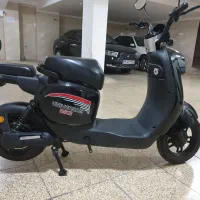 موتور برقی بدون پلاک مناسب برای خانمها