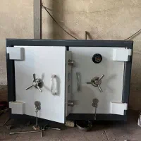 گاوصندوق زیرویترینی.مستقیم از کارخانه خرید کنید