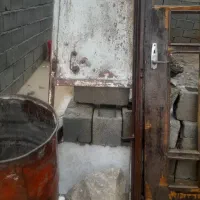 در آهنی|مصالح و تجهیزات ساختمان|بیستون, |دیوار