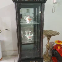 بوفه یا ویترین مینی کم جا و سالم، صفحه پشتش آینه