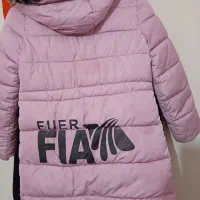 کاپشن در حد نو سالم|لباس|میانه, |دیوار