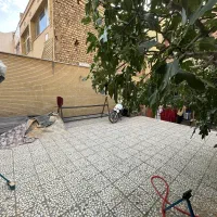 300-متری-سند-تک-برگ-دوکله-راه-دو-طبقه-راه-مجزا