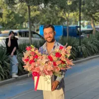 هنر گل|گل و گیاه طبیعی|مشهد, هفت تیر (حافظ)|دیوار