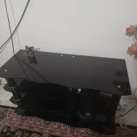 میز تلویزیون شیشه ای کاملا سالم|میز تلویزیون|تهران, خرمشهر|دیوار