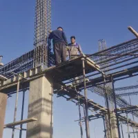 نیازمند نیروی ماهر ارماتور بند و قالب بند