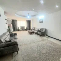 آپارتمان-94متری-صالحیه-رو-به-نما-سنددار