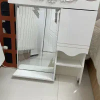 اینه توالت