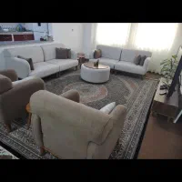 مبل 8 نفره همراه میز ناهارخوری 4 نفره