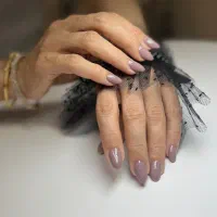 انواع خدمات کاشت ناخن فقط با ۴۰۰ تومان|خدمات آرایشگری و زیبایی|رشت, دیلمان|دیوار