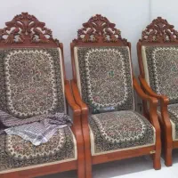 مبل قالی با میز عسلی بزرگ در حد نو