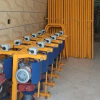 اجاره بالابر قیچی بتونیر تخته بنایی بشکه جک و قالب