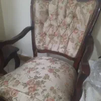 مبل ۷نفره با  میز  وسط