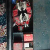 یک دستگاه حدید رزوه