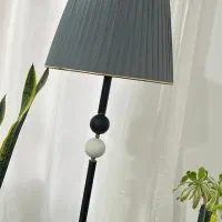 اباژو ایستاده نو