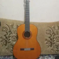 گیتار یاماها c70