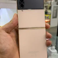 z flip 4 زد فلیپ