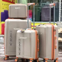 ست چمدان 4تکه وارداتی برند TiTAN PLORA