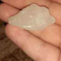 تعدادی سنگ  قیمتی