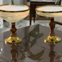 جام دکوری شیشه ای پایه چوبی کف فلزی طلایی