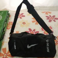 کیف ورزشی نایک